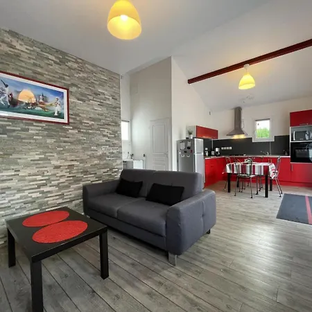 Laguntzarekin 別荘 *